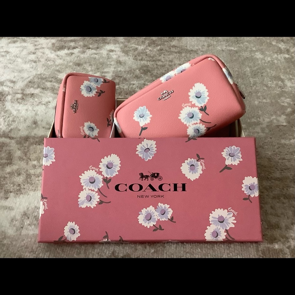 NWT Coach Cosmetics Bag Set